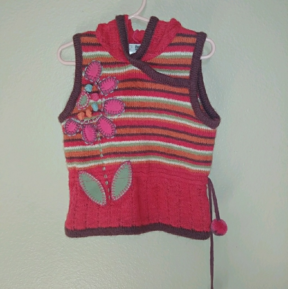 Sweater vest